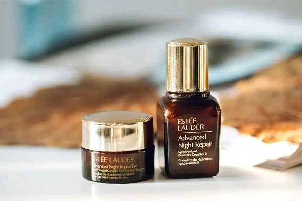 雅诗兰黛小棕瓶精华液使用方法