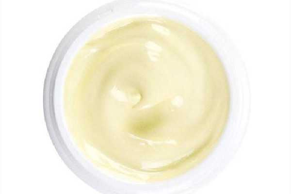 眼霜弄到眼睛里怎么办 眼霜弄到眼睛里怎么办