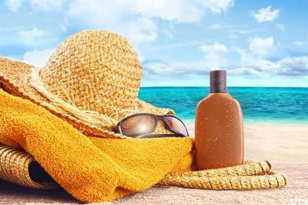 隔离霜的作用是什么?防晒霜和隔离霜可以一起用吗 隔离霜的作用是什么?防晒霜和隔离霜可以一起用吗