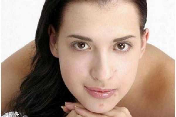 内分泌失调下巴长痘痘怎么调理