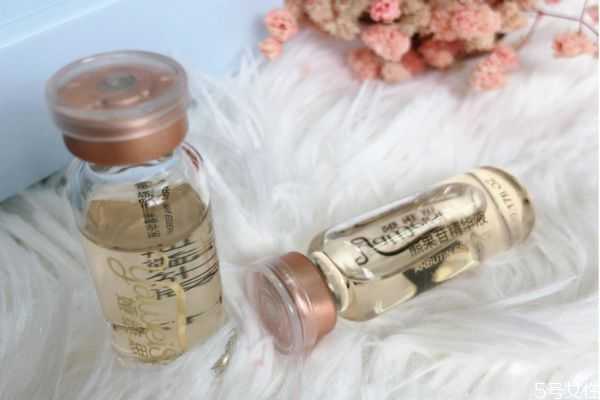 熊果苷原液适合油性肌肤吗?熊果苷原液的使用方法 熊果苷原液适合油性肌肤吗?熊果苷原液的使用方法