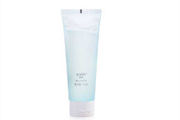 去角质啫喱会让角质变薄吗 去角质啫喱会让角质变薄吗