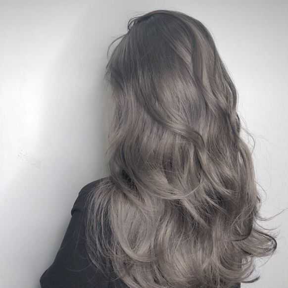 亚麻色系午夜灰是什么颜色 亚麻色系午夜灰是什么颜色