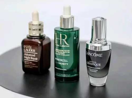 赫莲娜绿宝瓶精华和雅诗兰黛小棕瓶哪个好 赫莲娜绿宝瓶精华和雅诗兰黛小棕瓶哪个好