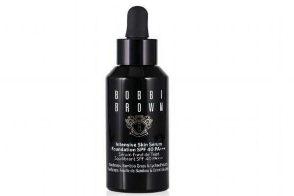 干性皮肤适合哪些粉底液？适合干性皮肤的粉底液