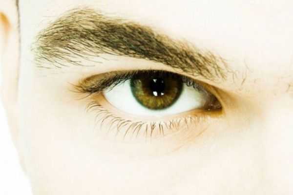 睫毛老是掉怎么办