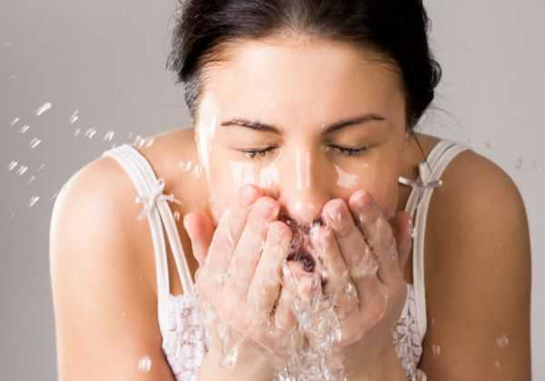 冬季怎样洗脸才正确 冬季怎样洗脸才正确