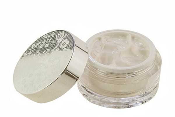 素颜霜效果能维持几个小时 素颜霜效果能维持几个小时