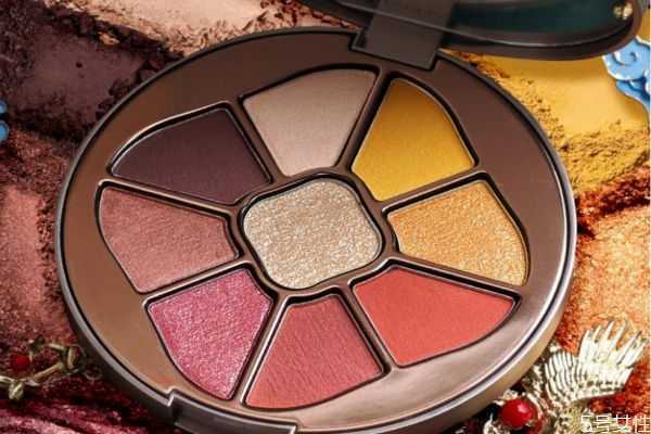 花西子眼影盘好用吗