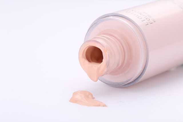 遮瑕粉底液哪个好用?10款热门好用的粉底液推荐 遮瑕粉底液哪个好用?10款热门好用的粉底液推荐