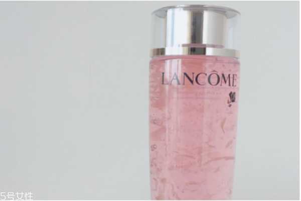 兰蔻玫瑰花瓣水好用吗