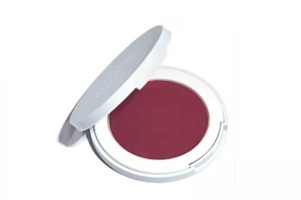 眼下腮红该怎么画 堪比整容的元气腮红化法