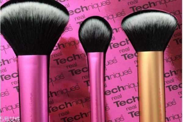 real techniques粉底刷好用吗?rt粉底刷使用方法 real techniques粉底刷好用吗?rt粉底刷使用方法