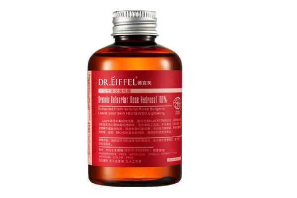 玫瑰纯露和玫瑰花苞液哪个好 玫瑰纯露和玫瑰花苞液哪个好