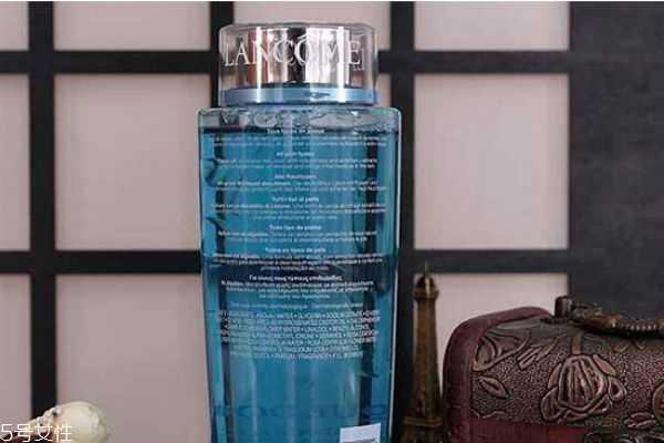 兰蔻蓝水有什么作用