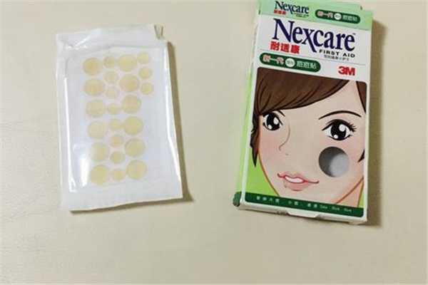 痘痘贴贴多久拿下来？痘痘贴贴出来的白色东西是什么