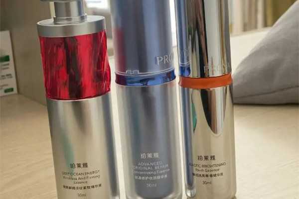 珀莱雅早c晚a适合什么肤质 珀莱雅早c晚a适合什么肤质