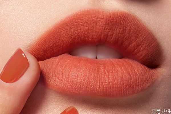 欧莱雅小钢笔129和130哪个好看？欧莱雅小钢笔推荐色号