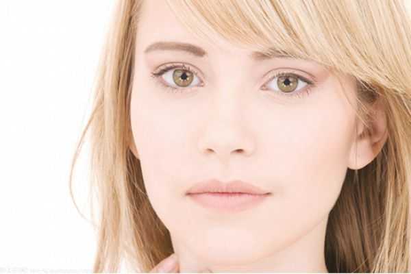 洗脸后直接涂精华可以吗 洗脸后直接涂精华可以吗