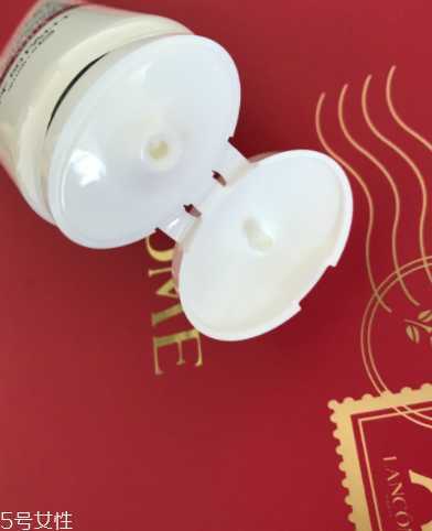 兰蔻隔离乳是防晒霜吗