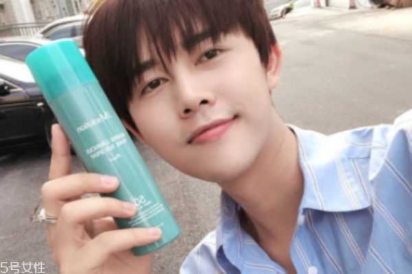 jm防晒喷雾可以喷脸吗 jm防晒喷雾可以喷脸吗