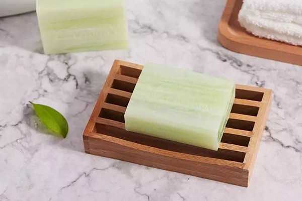 除螨皂可以和洗面奶一起用吗?除螨皂能和去角质的一起用吗 除螨皂可以和洗面奶一起用吗?除螨皂能和去角质的一起用吗