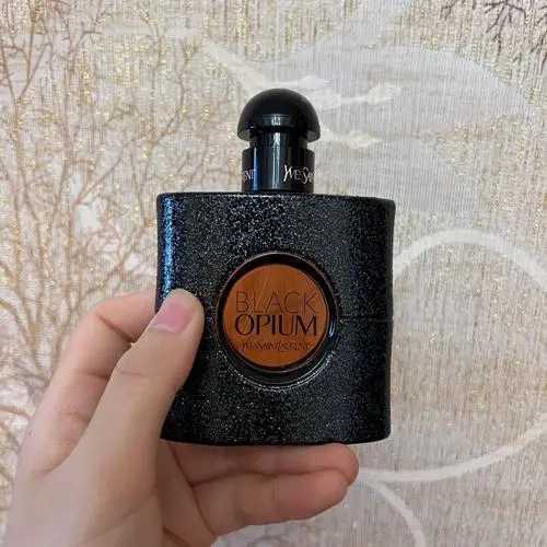 YSL黑鸦片男生可以用吗 YSL黑鸦片男生可以用吗