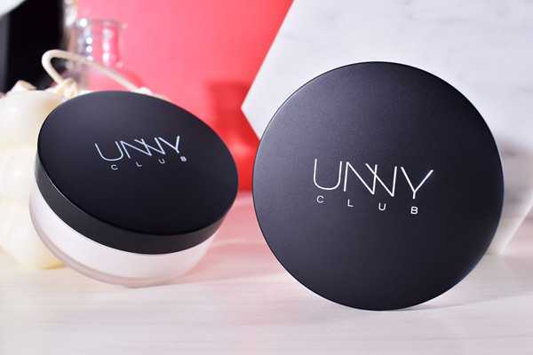 散粉是在哪个步骤使用的 散粉是在哪个步骤使用的