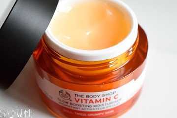 面霜什么成分能美白淡斑？美白淡斑吃什么好