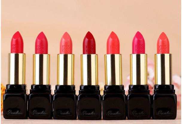 /哪个牌子的口红滋润好用持久