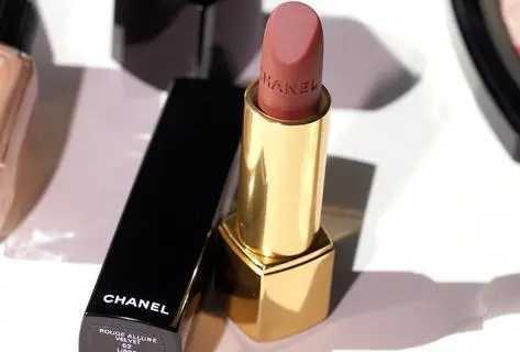 香奈儿丝绒口红最火的色号 香奈儿丝绒口红最火的色号