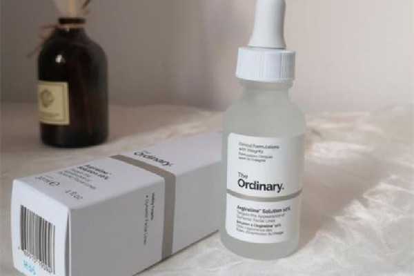 抗老精华和抗老面霜哪个效果好