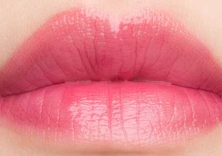 tf白管lip slick唇膏笔好看吗? tf白管lip slick唇膏笔好看吗?