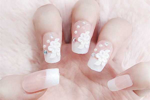 水晶甲多少钱一次 水晶甲多少钱一次