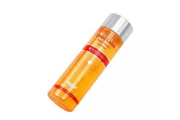 毛孔收敛水在哪个护肤步骤用