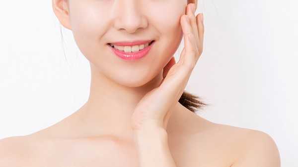 脸部干燥脱皮如何处理? 脸部干燥脱皮如何处理?