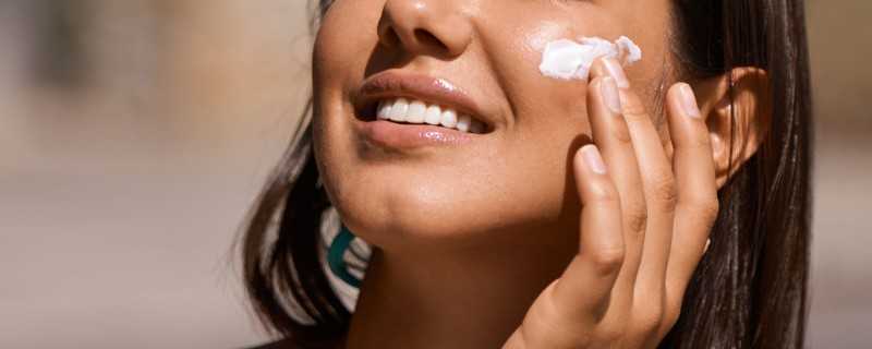 油皮夏天适合什么防晒霜? 油皮夏天适合什么防晒霜?