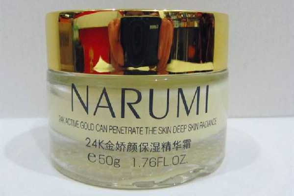 精华霜可以代替乳液吗 精华霜可以代替乳液吗