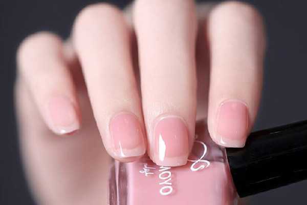 指甲油买什么牌子的好 指甲油买什么牌子的好