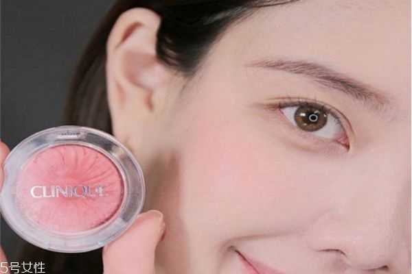 樱花妆怎么画 樱花妆怎么画