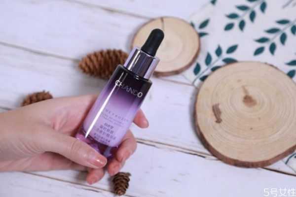 自然堂小紫瓶精华适合什么皮肤？自然堂小紫瓶成分功效