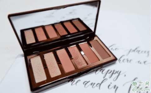 Charlotte Tilbury darling盘值得入手吗 Charlotte Tilbury darling盘值得入手吗