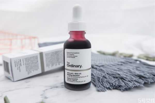 精华液要经常更换吗？精华可以两种换着用吗