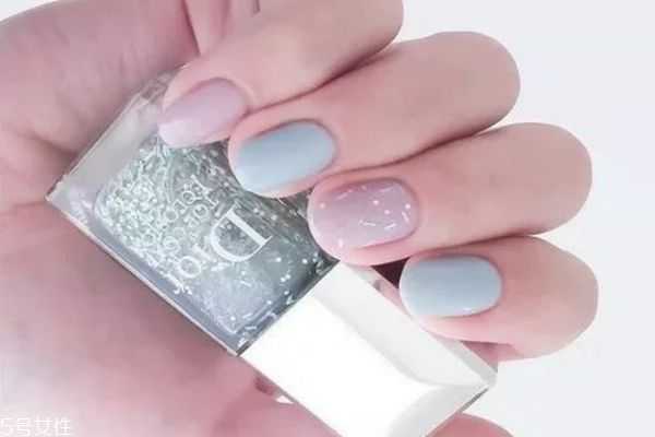 女生秋冬做什么美甲好看？冬季美甲这几款最显气质