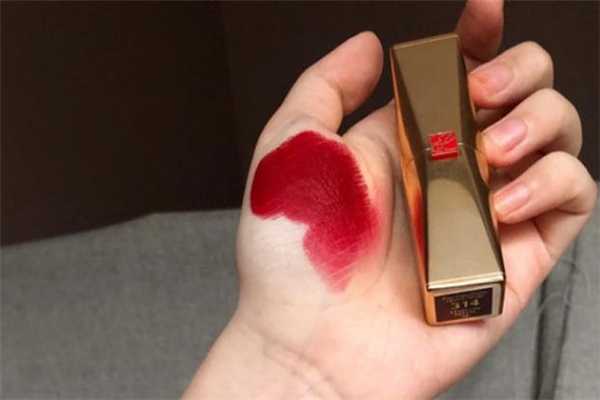 雅诗兰黛314适合素颜吗 雅诗兰黛314适合素颜吗