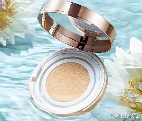 cc霜涂抹需要什么工具?cc霜可以直接用手涂吗 cc霜涂抹需要什么工具?cc霜可以直接用手涂吗