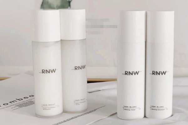rnw水乳效果怎么样?rnw水乳适合多大年龄 rnw水乳效果怎么样?rnw水乳适合多大年龄