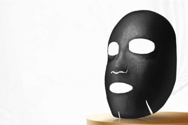 黑面膜和白面膜哪个好