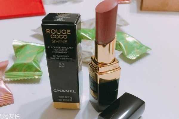 真假辨别香奈儿coco口红