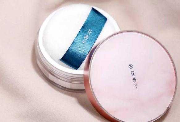 散粉要用刷子还是粉扑